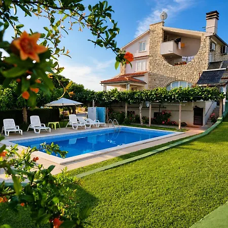 Casa Luna A3 Apartment *